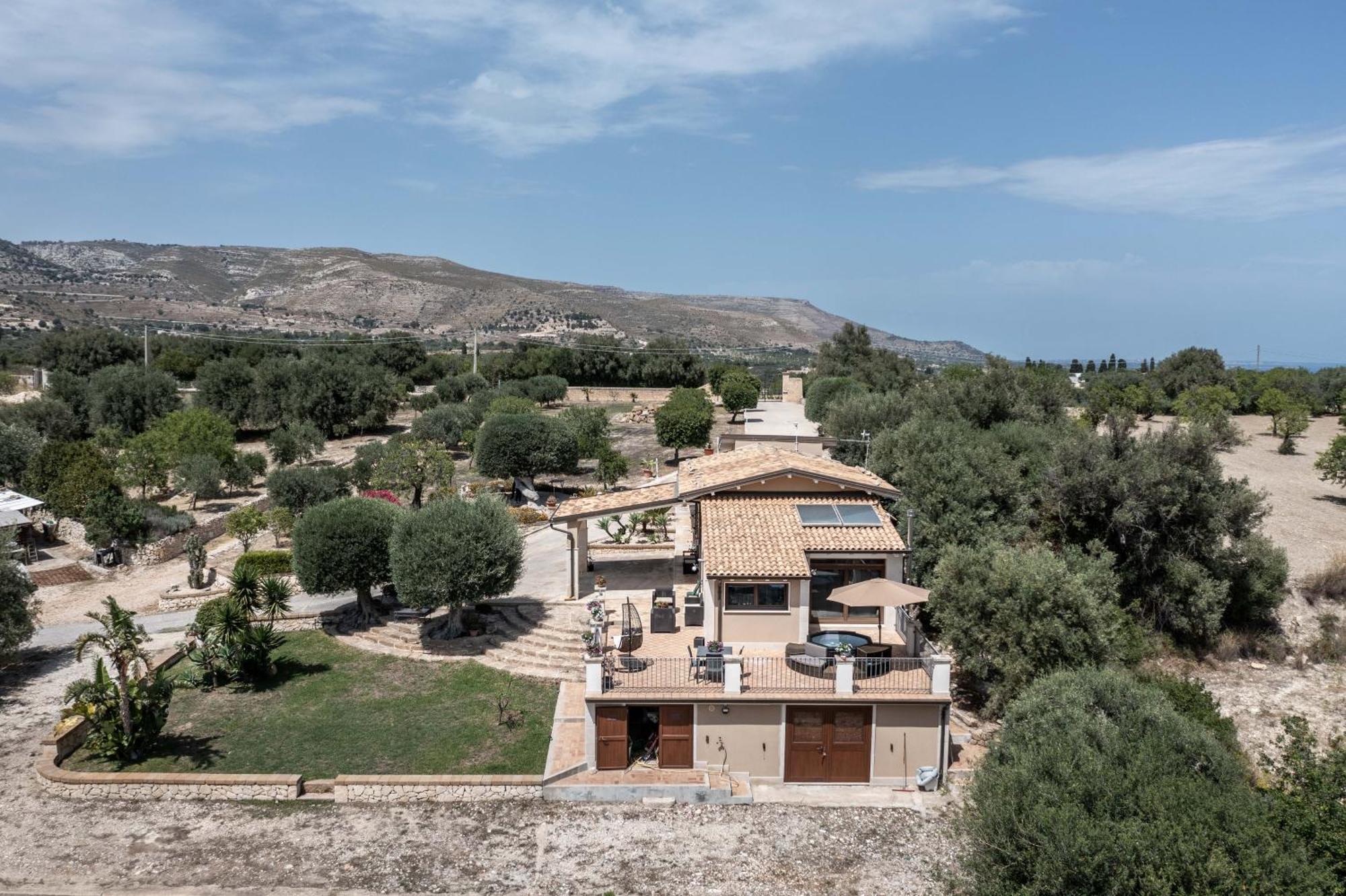 נוטו Villa Badessa מראה חיצוני תמונה