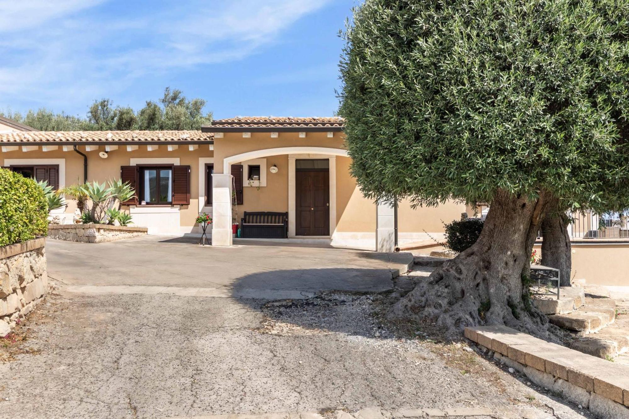 נוטו Villa Badessa מראה חיצוני תמונה